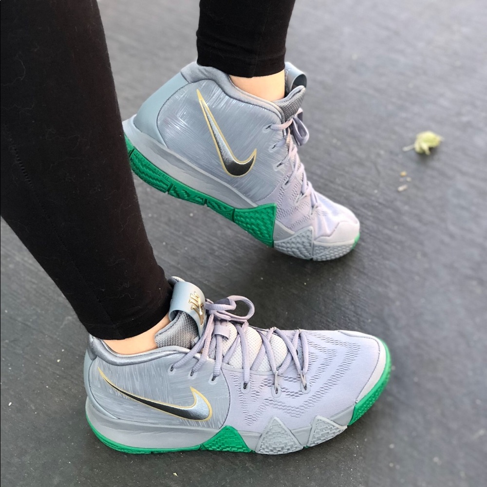 Nike Kyrie 4 City Guardian